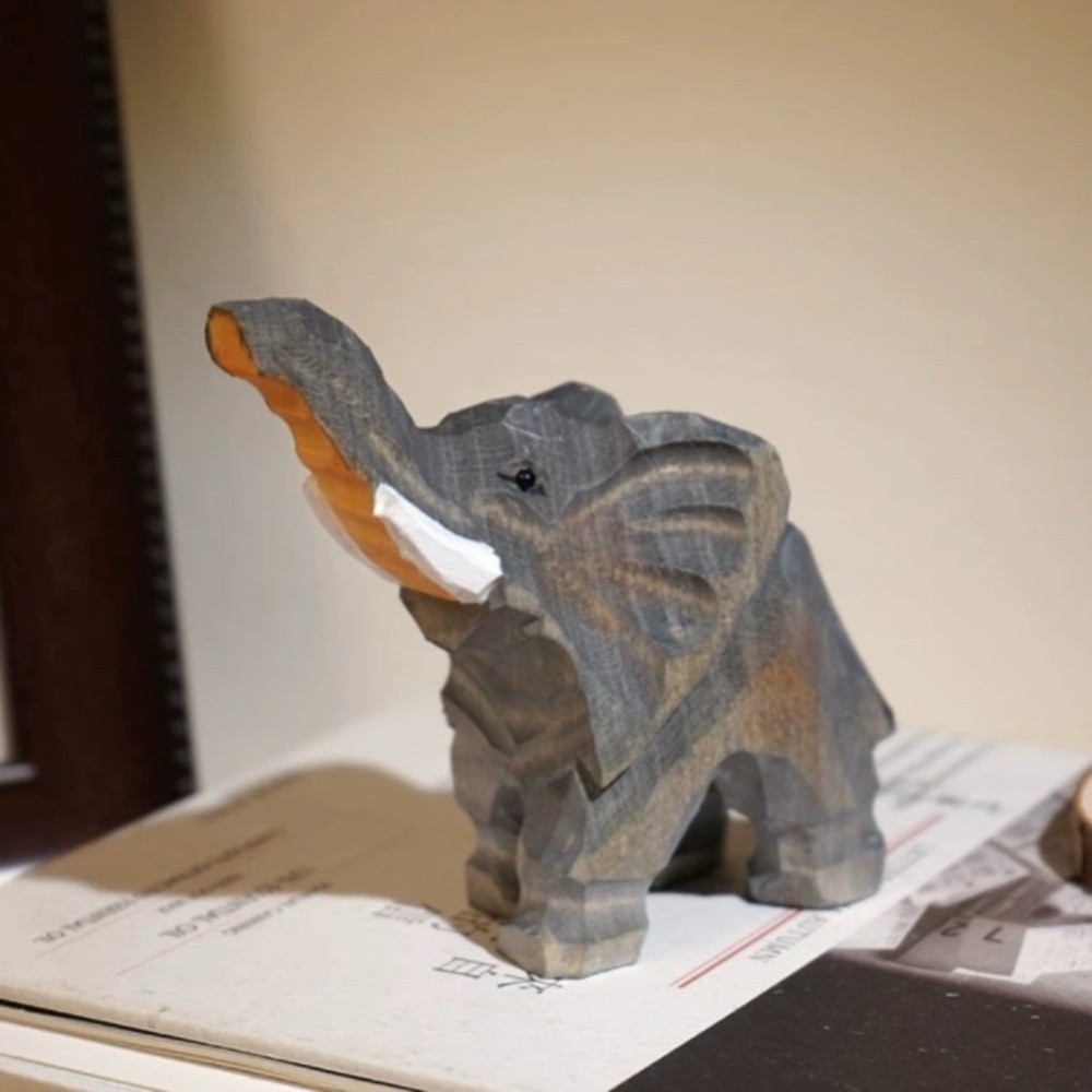 Wooden Elephant Figurine Lucky Cartoon Style Desk Ornament
